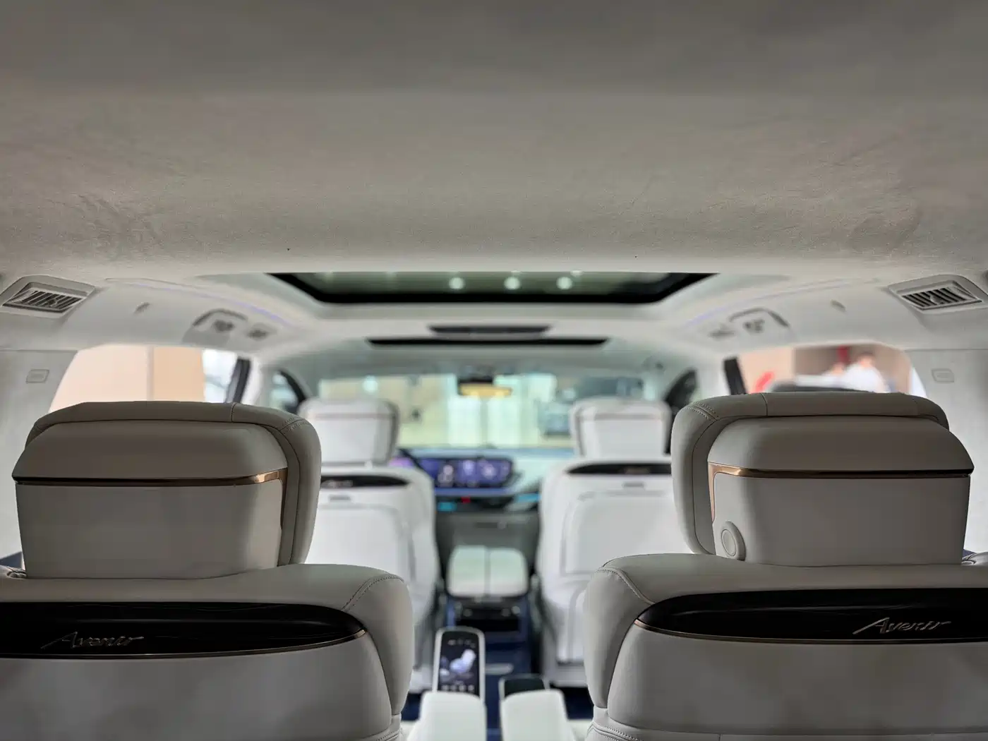 Buick Century 2023 2.0T 7-Seater World Edition фото 18