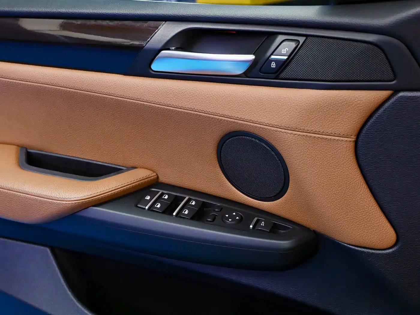 BMW X4 2014 xDrive20i X Design Package фото 18