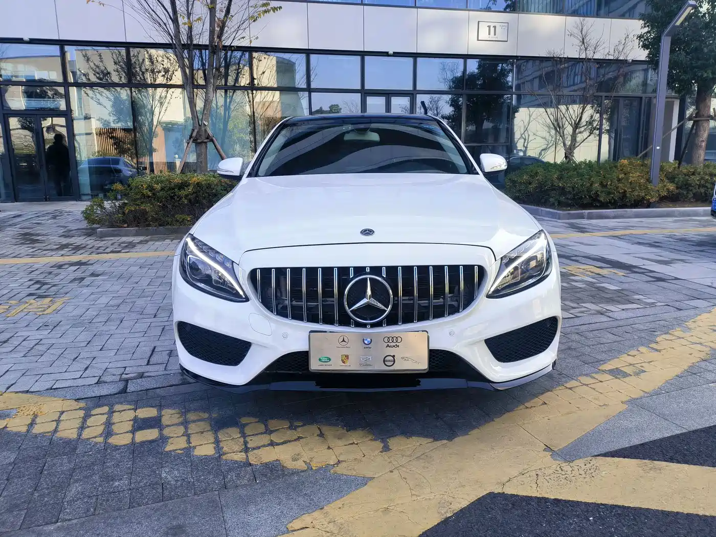 Mercedes-Benz C-Class 2018 C 200 L Sport Edition фото 2