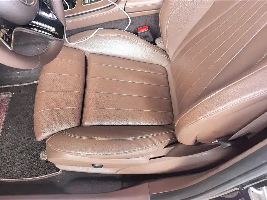 Mercedes-Benz E-Class 2020 E 260 L фото 9