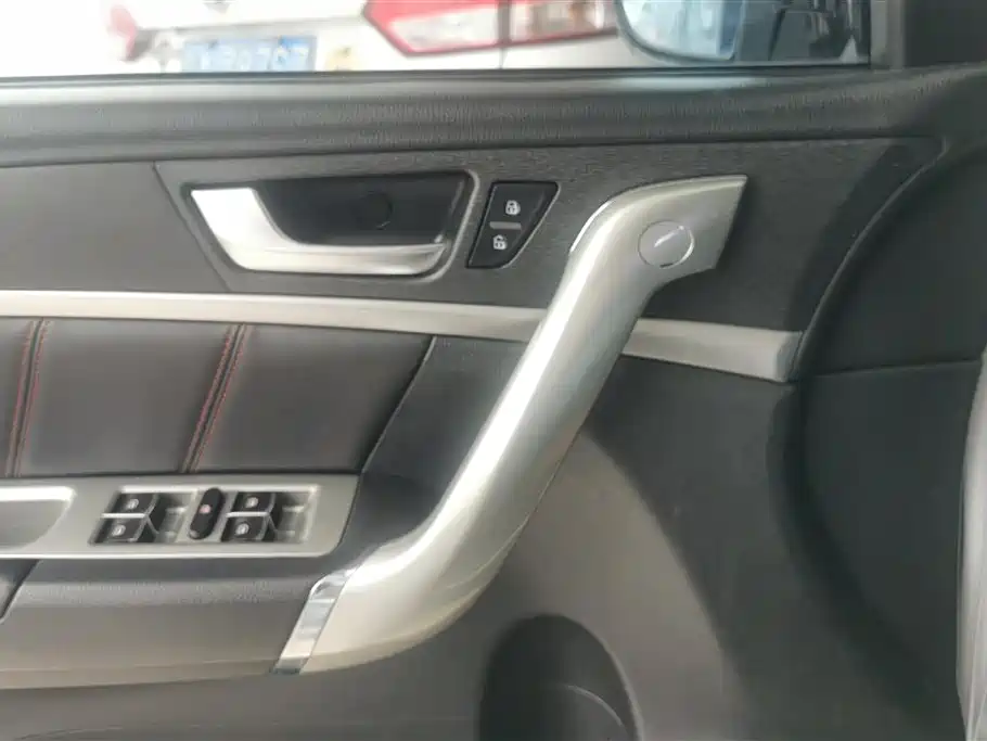 Haval H6 2017 Red Label Sport 1.5T Automatic 2WD Luxury фото 7