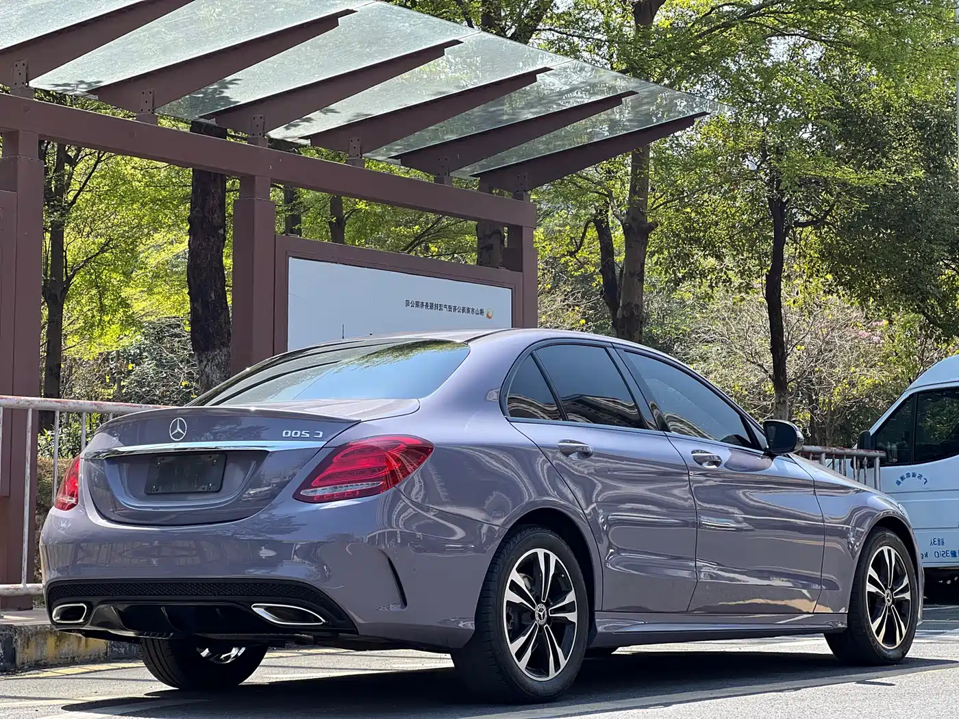 Mercedes-Benz C-Class 2017 Facelift C 200 Sport Edition фото 23