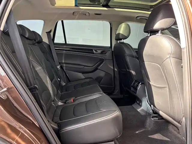 Škoda Kodiaq 2018 Facelift TSI330 5-seat 2WD Premium Luxury Edition — фото 4