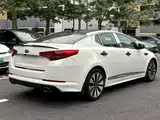 Photo 3 - Kia K5