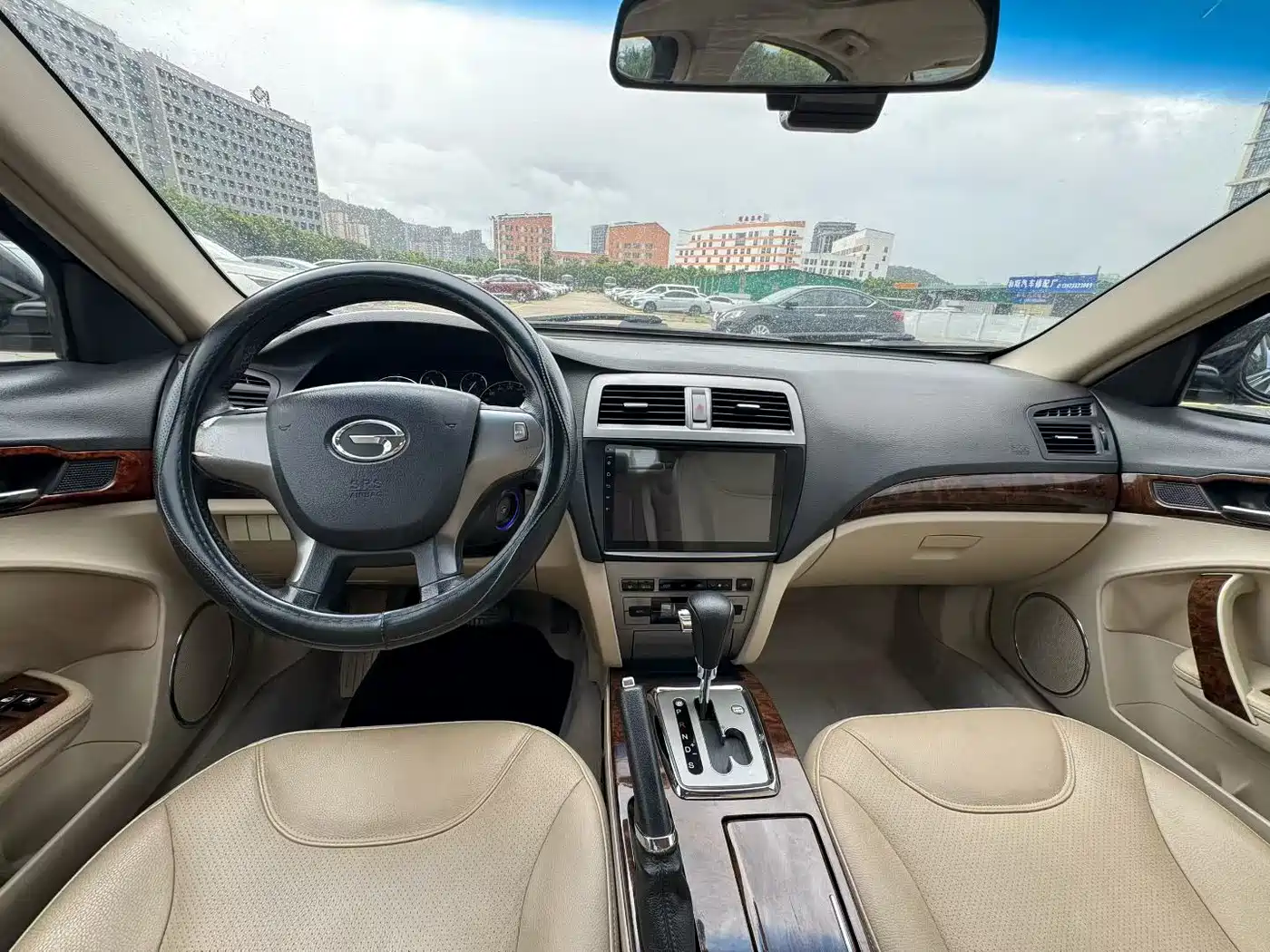GAC Trumpchi Trumpchi GA5 2011 2011 2.0L Automatic Luxury Edition