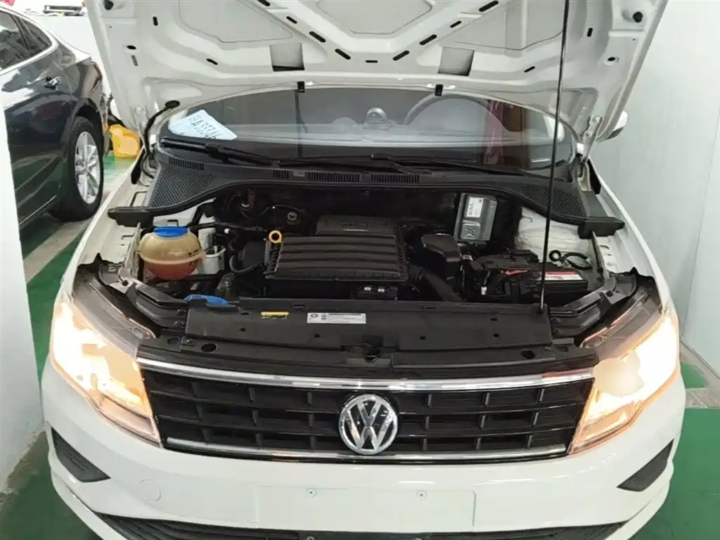 Volkswagen Jetta 2017 1.5L Automatic Fashion фото 20