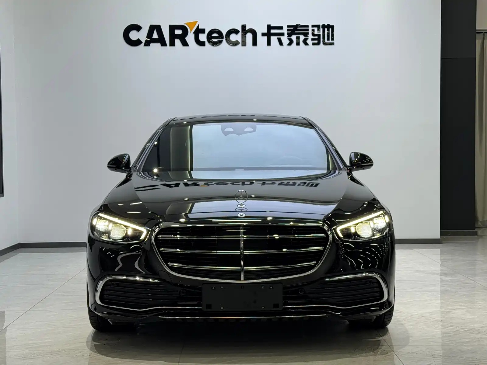 Фото 2 - Mercedes-Benz S-Class