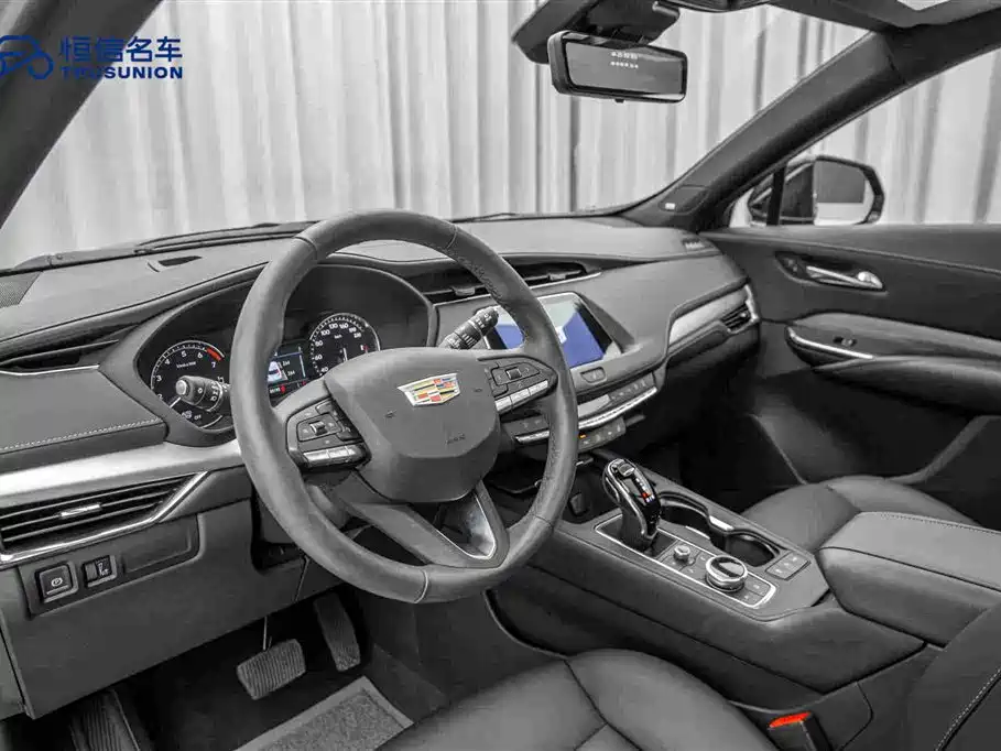 Cadillac XT4 2023 2023 Model Year 28T Two-Wheel Drive Luxury Model