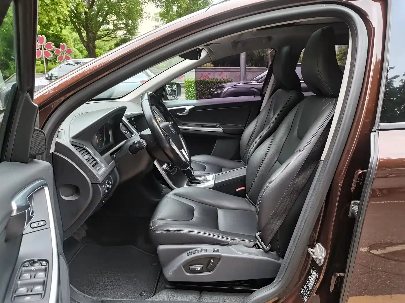 Volvo XC60 (Import) 2014 2015 T5 Smart Comfort Edition