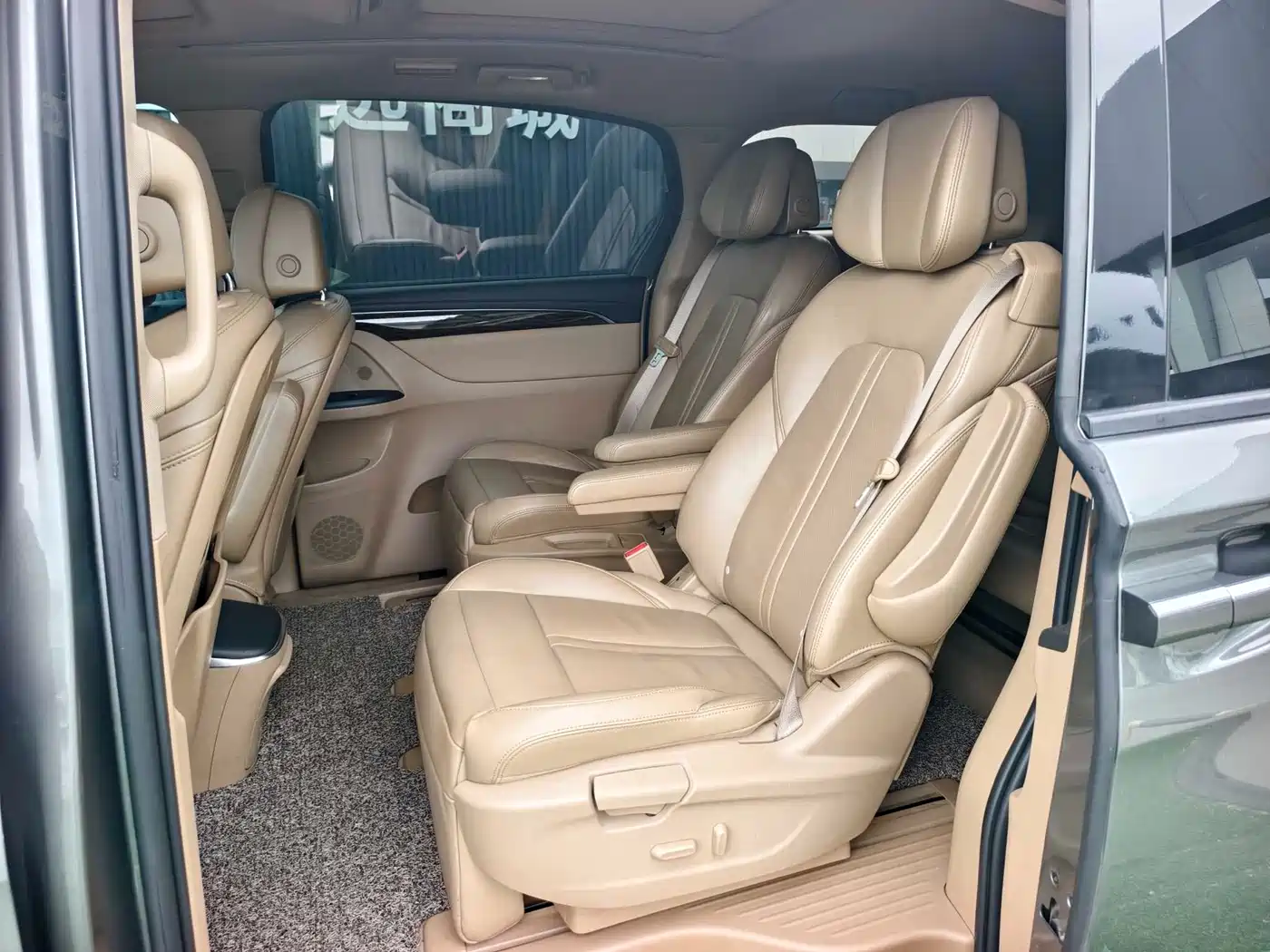 Buick GL8 2017 ES 28T Luxury China V фото 11