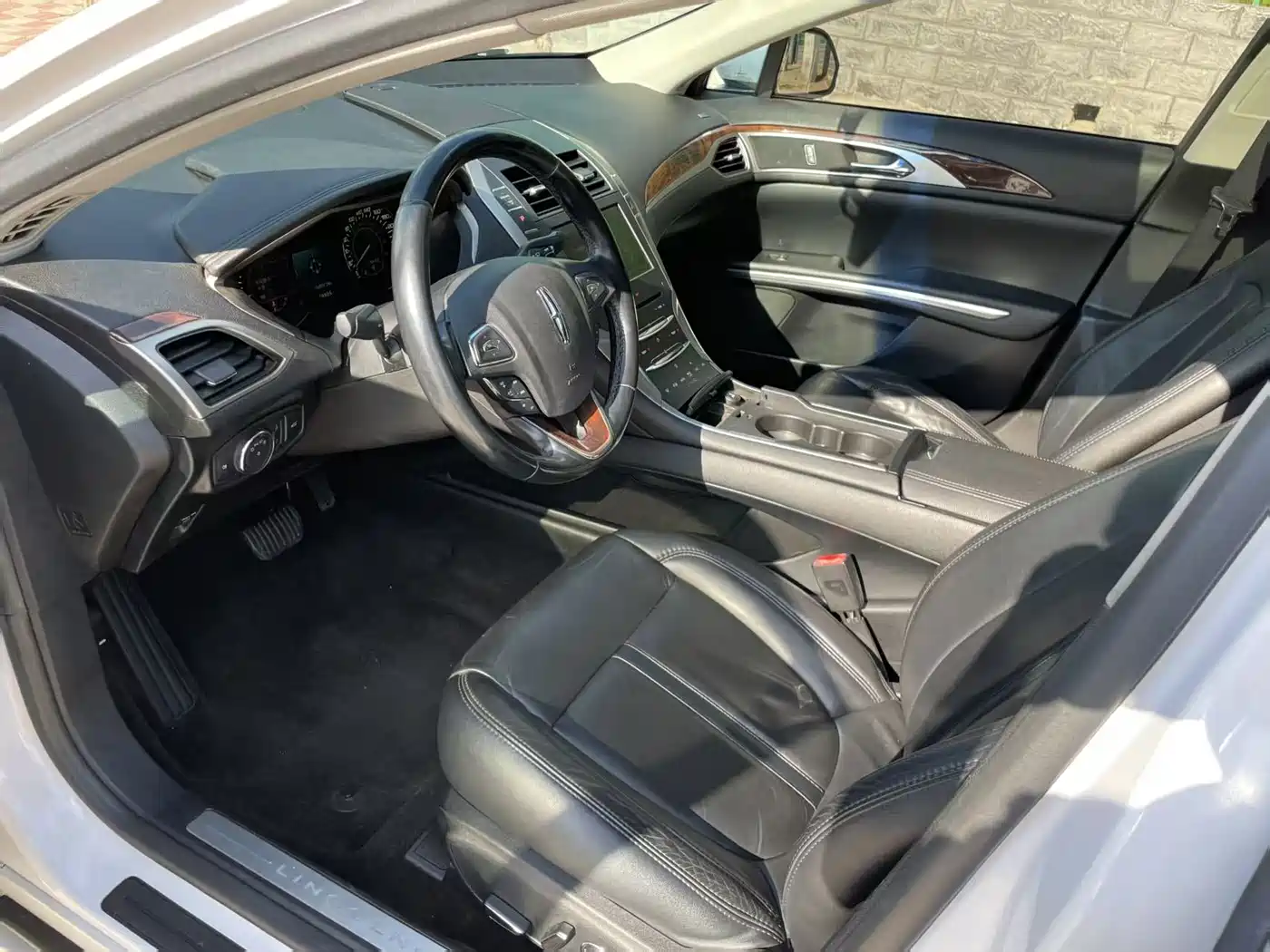 Lincoln MKZ 2016 2014 2.0T Premium Edition