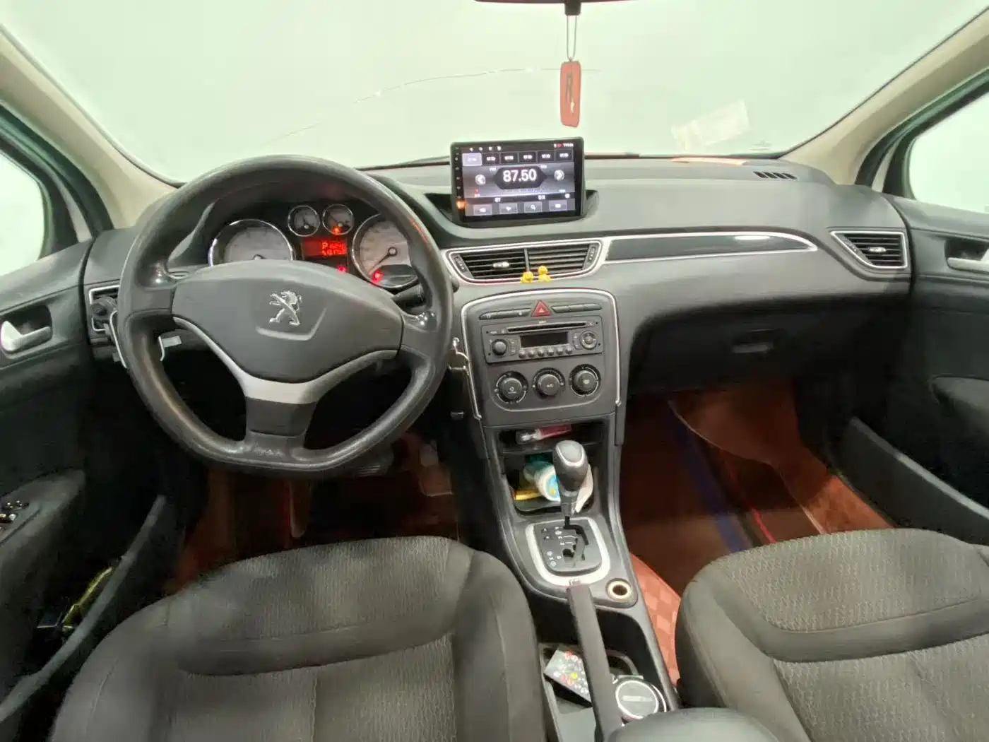 Peugeot 308 2013 2013 Model 1.6L Automatic Superior Style