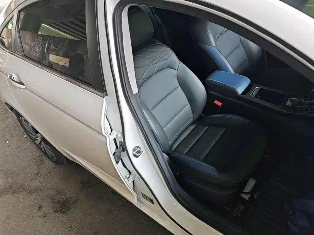 Geely Emgrand GL 2021 2021 UP 1.4T CVT Flagship