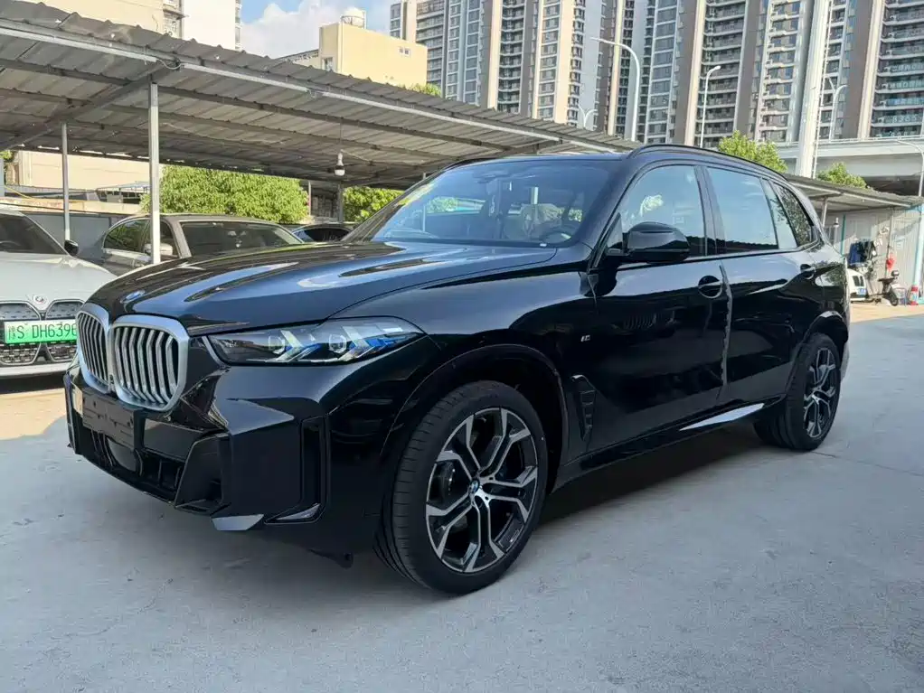 2026 BMW X5