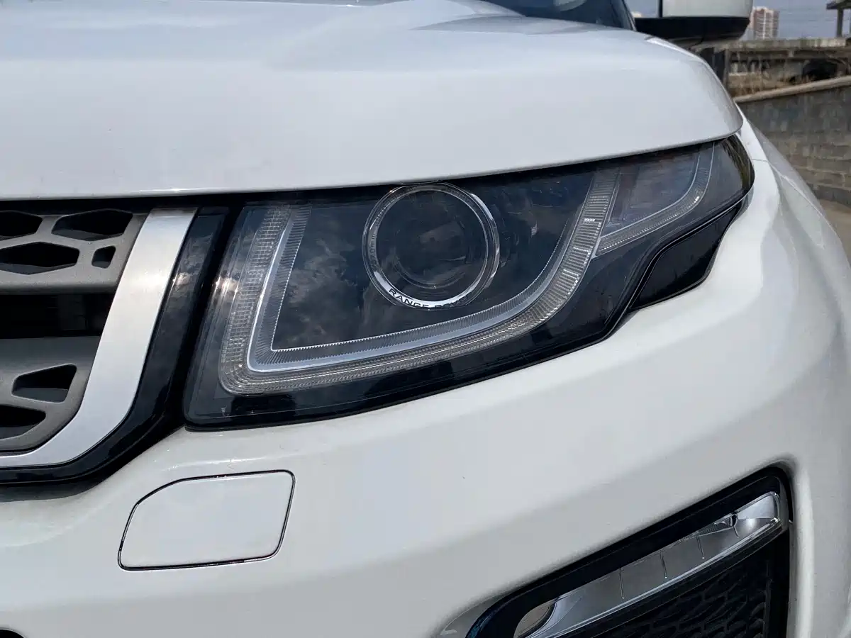 Land Rover Range Rover Evoque 2018 240PS SE Smart Edition фото 17