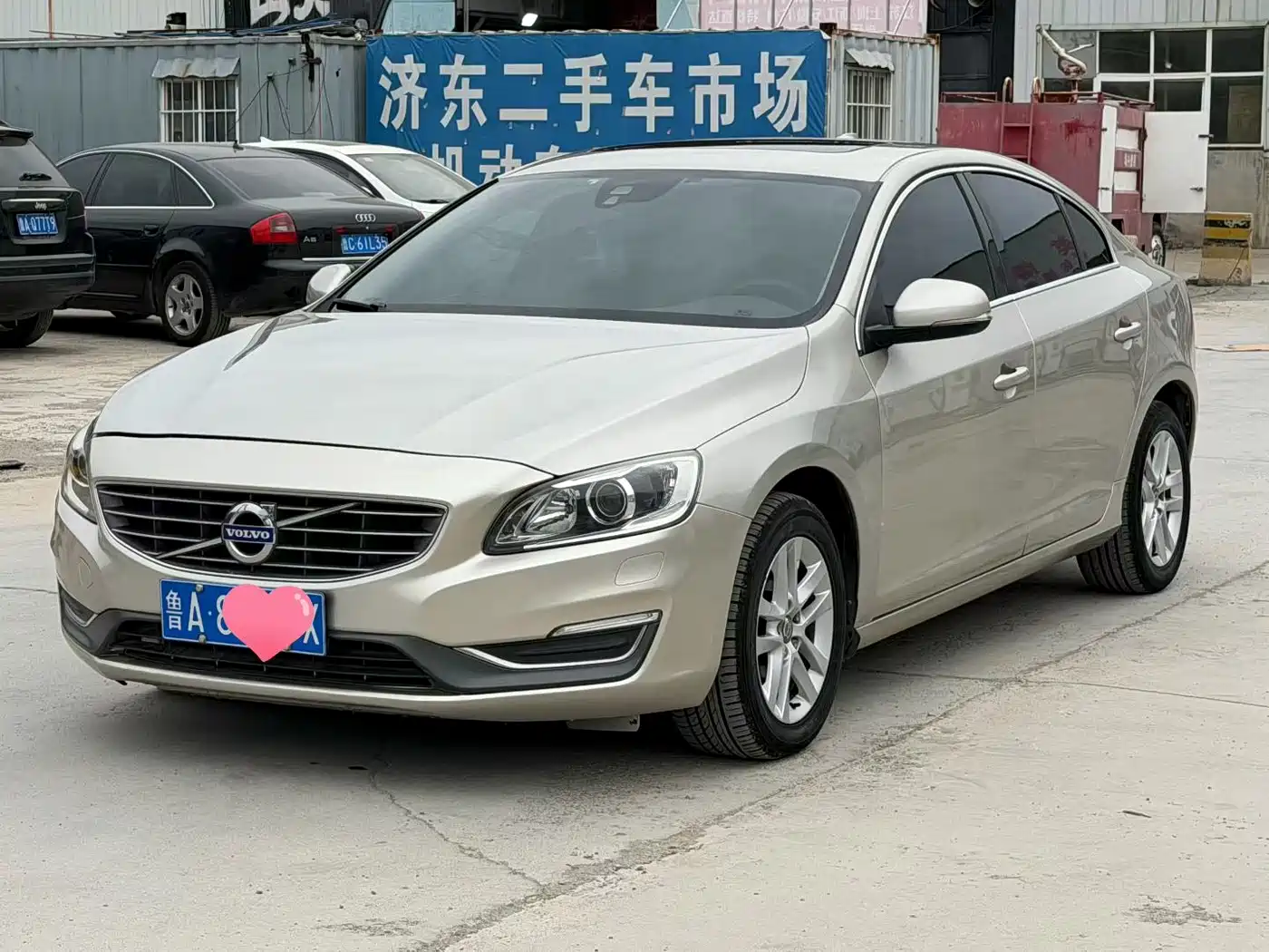 VOLVO S60