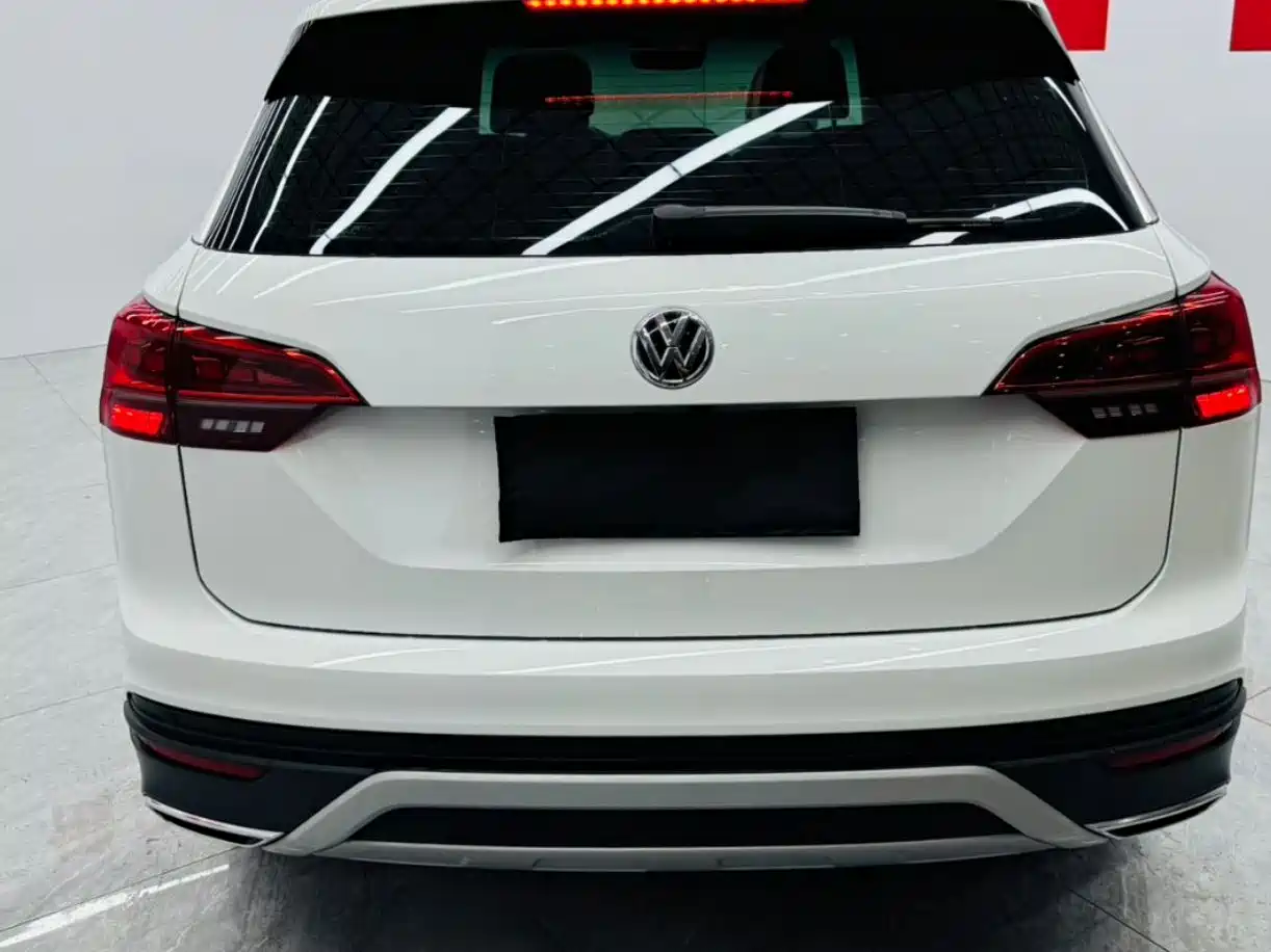 Volkswagen Tayron 2021 280TSI 2WD Luxury Smart Connect фото 12