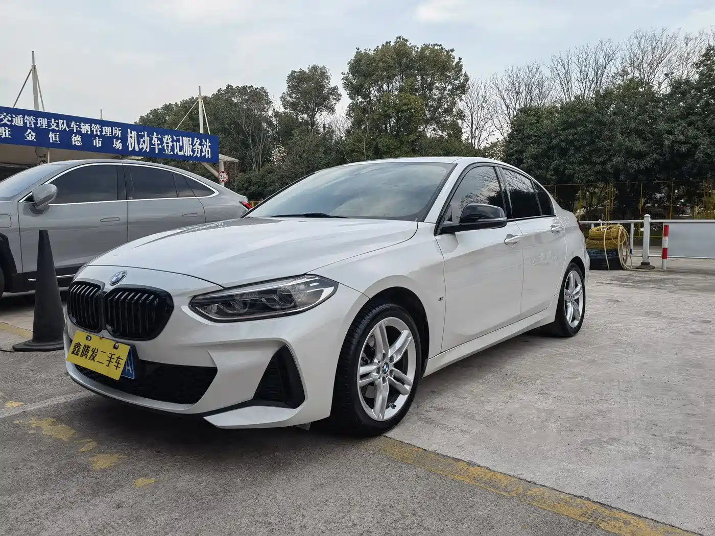 BMW 1 Series 2022 120i M Sport Shadow Edition