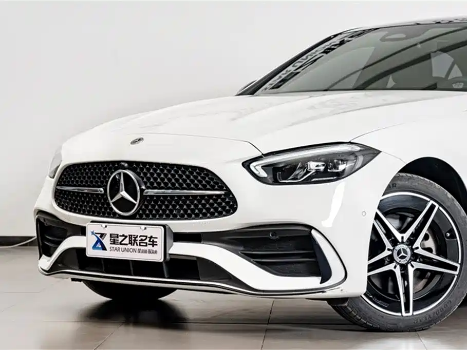 Mercedes-Benz C-Class 2023 C 260 L Night Edition Sport фото 4