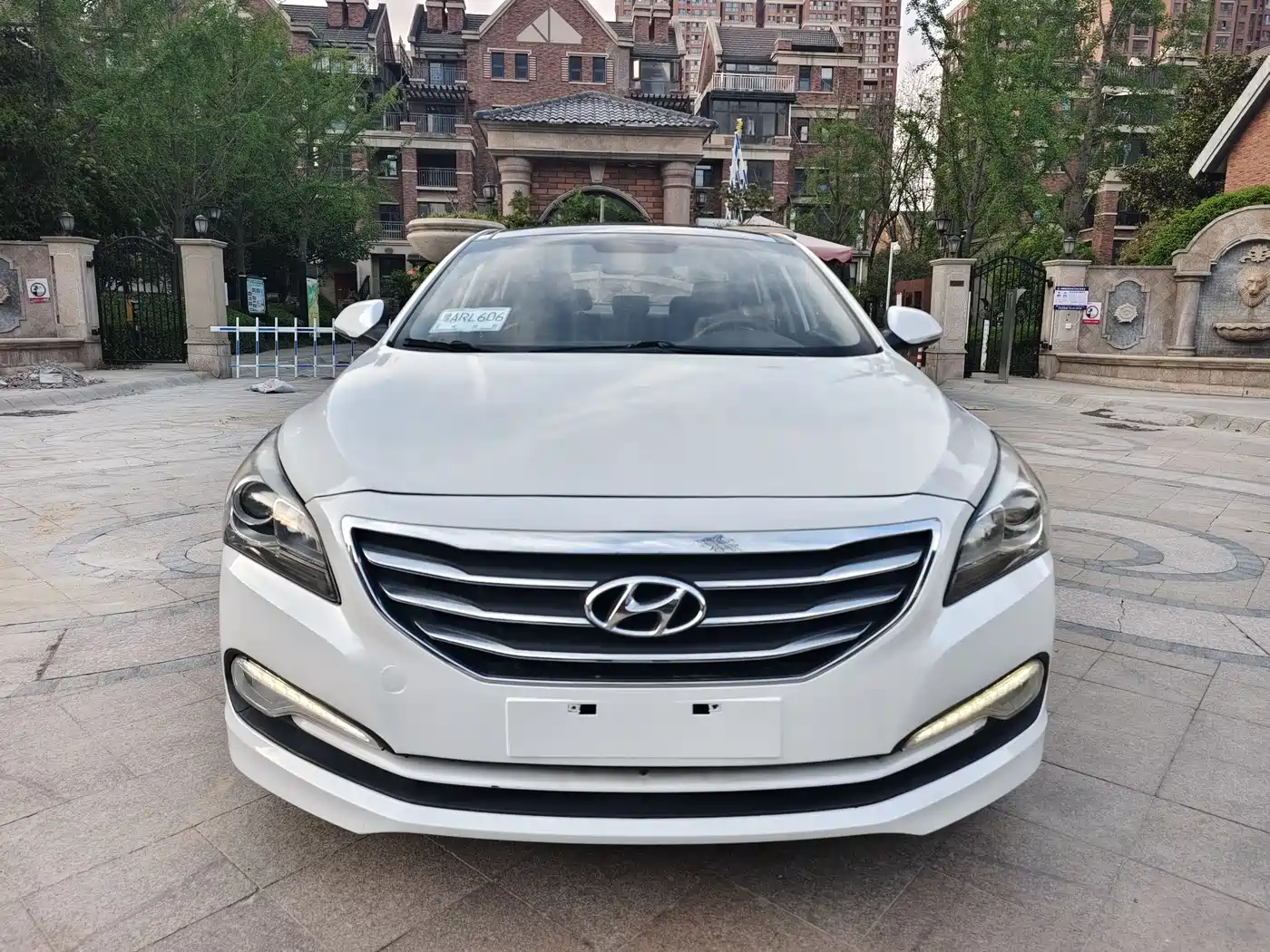 Hyundai Mistra 2014 1.8L Auto Smart GLS