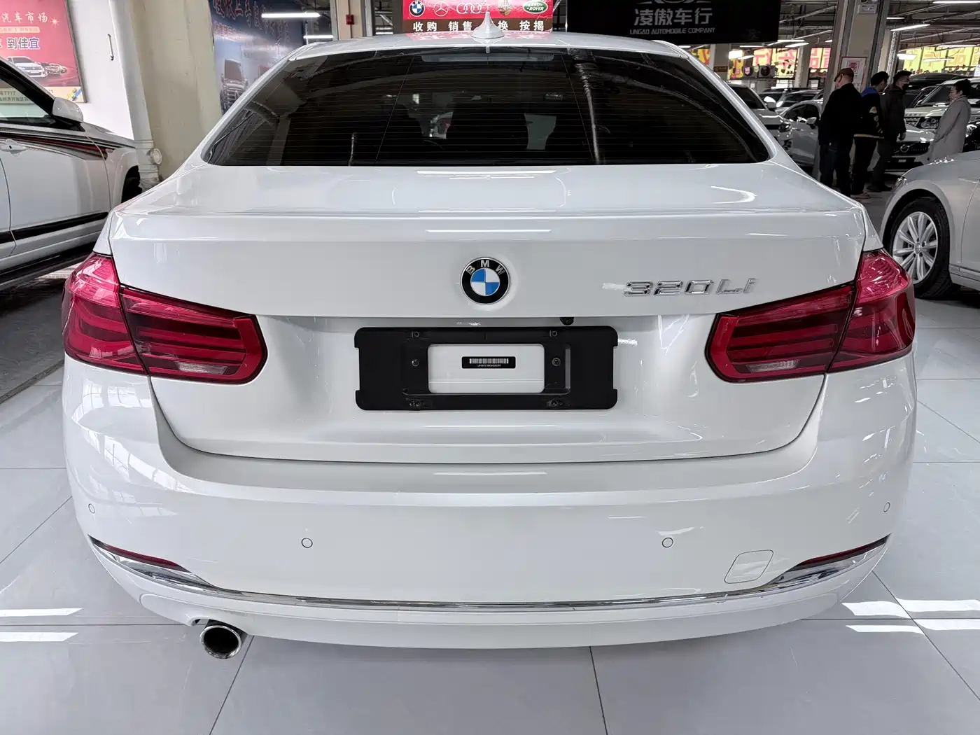 BMW 3 Series 2016 320Li Progressive фото 17