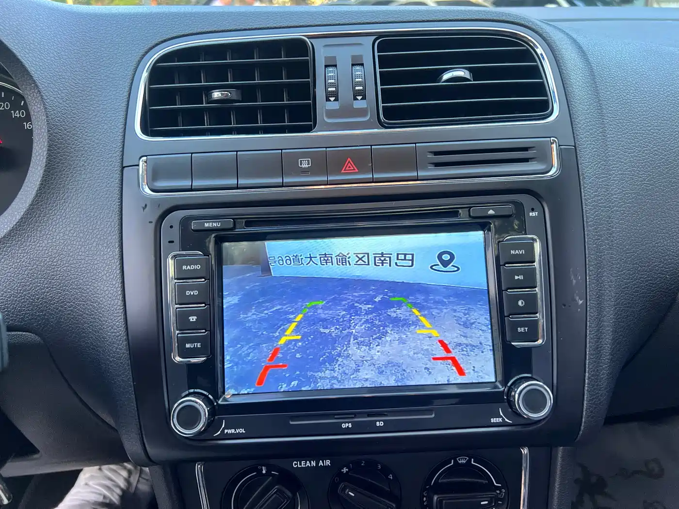 Volkswagen Polo 2016 1.6L Automatic Comfort фото 17