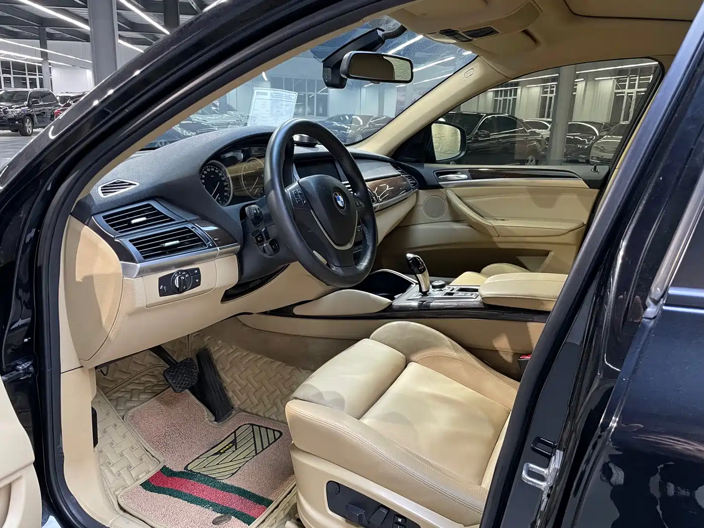 BMW X6 2011 xDrive35i фото 6