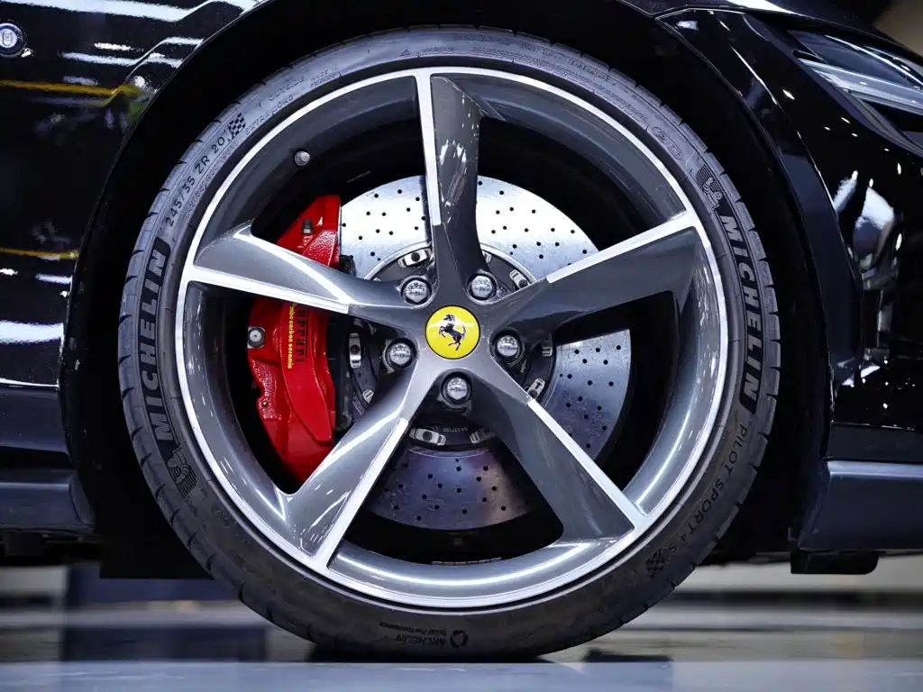 Ferrari Roma 2021 2020 3.9T V8