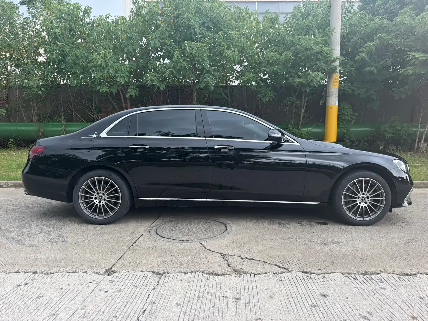 Mercedes-Benz E-Class, миниатюра 2
