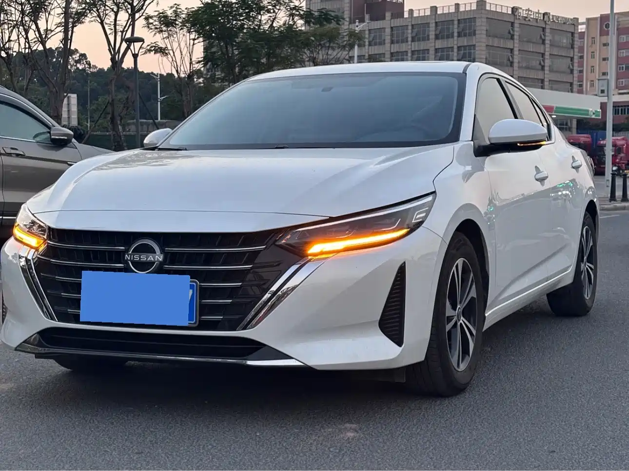 Фото 1 - Nissan Sylphy