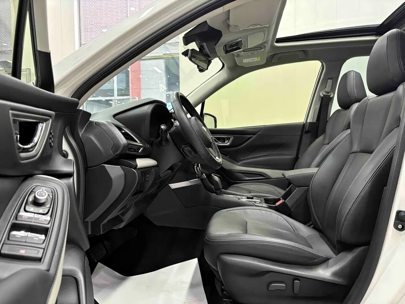 Subaru Forester 2023 2022 2.0i AWD Luxury Edition with EyeSight