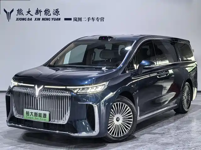 Voyah Dreamer PHEV, Полный привод, Премиум, Huawei Qiankun