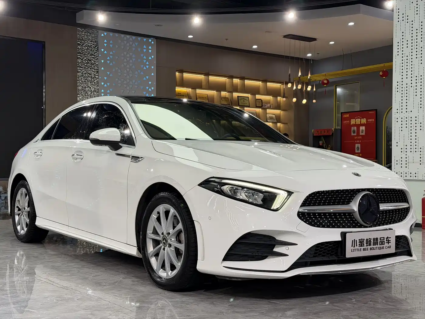 Mercedes-Benz A-Class 2020 A 200 L Sport Sedan фото 3