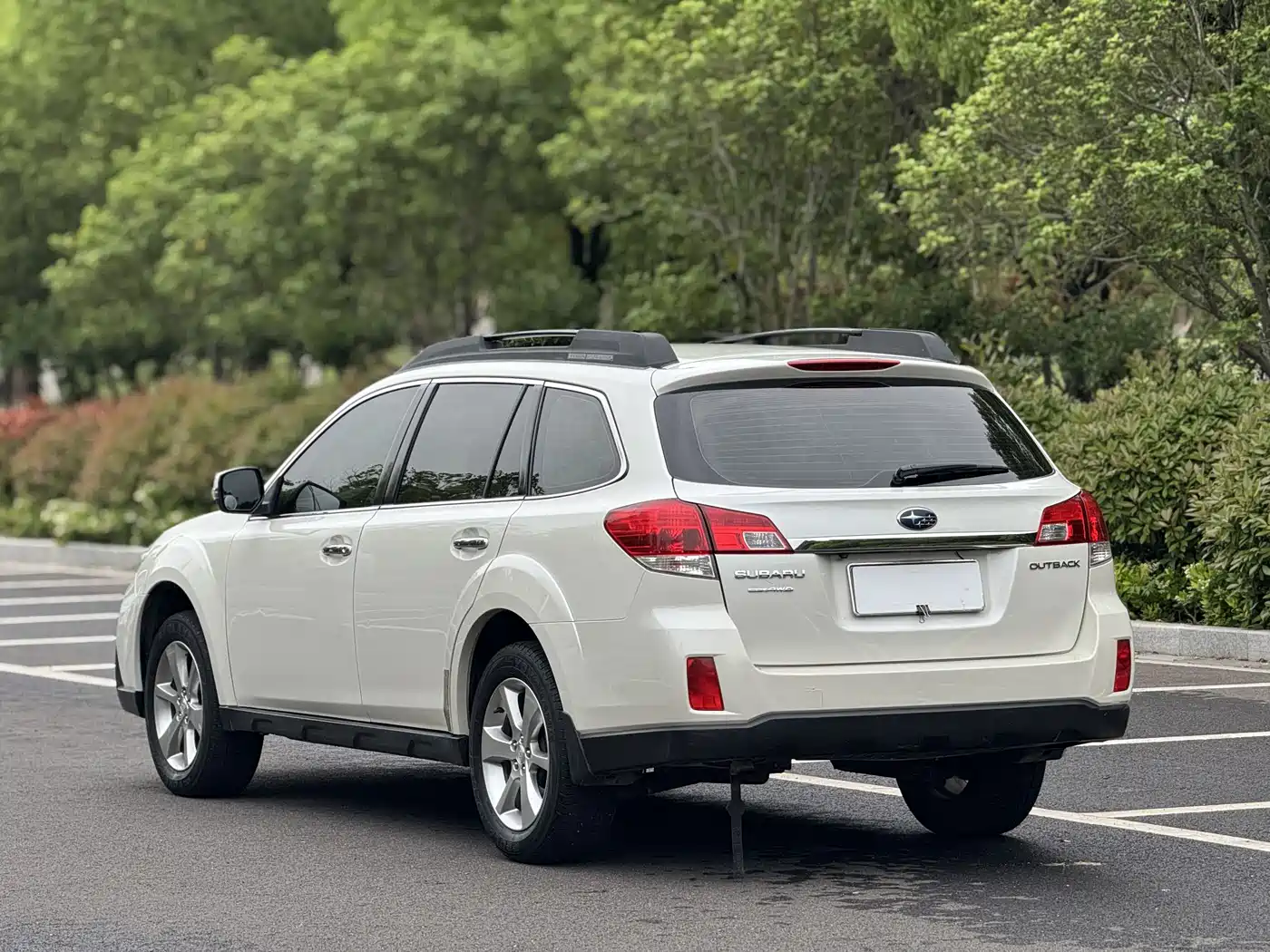 Subaru Outback 2013 2.5i Premium Edition фото 4