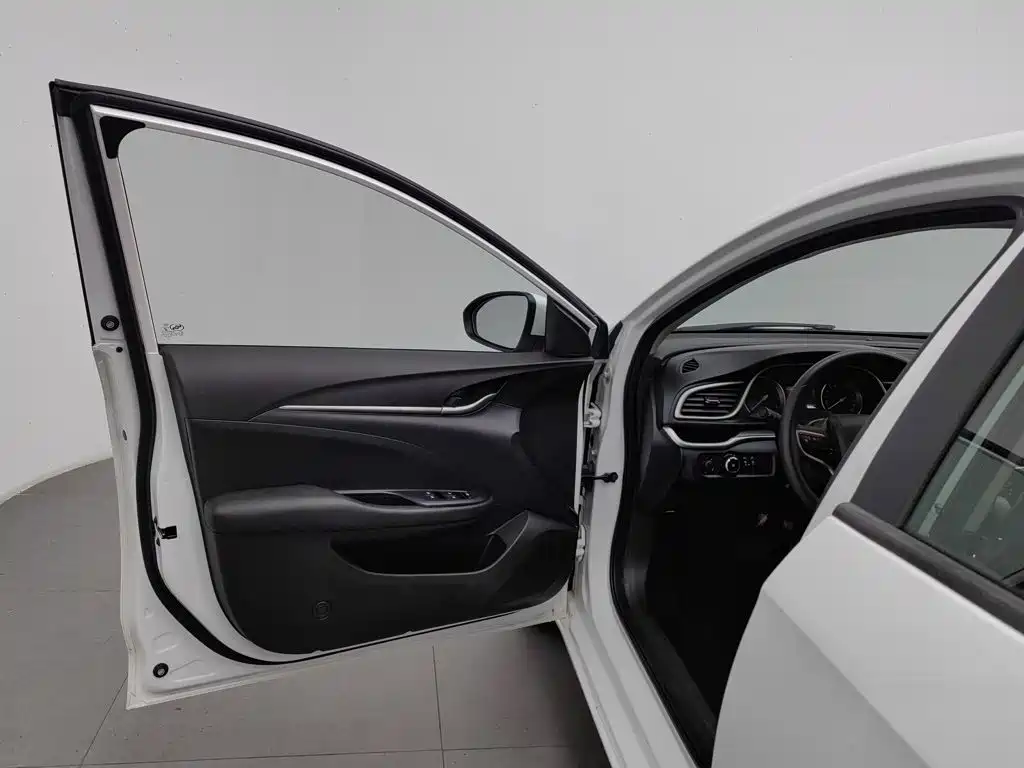 Фото 8 - Buick Excelle
