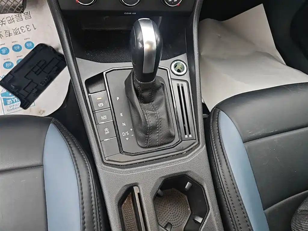 Volkswagen Lavida 2024 Model 1.5L Automatic Delight Edition фото 14