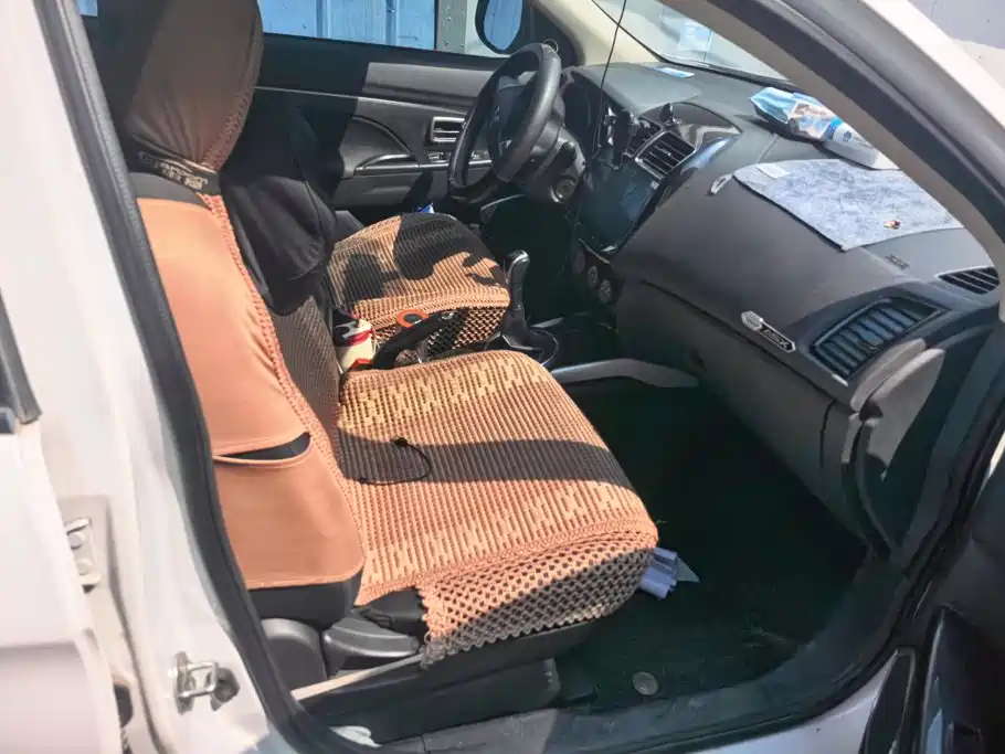 Mitsubishi ASX 2019 2018 1.6L Manual 2WD Fashion Edition