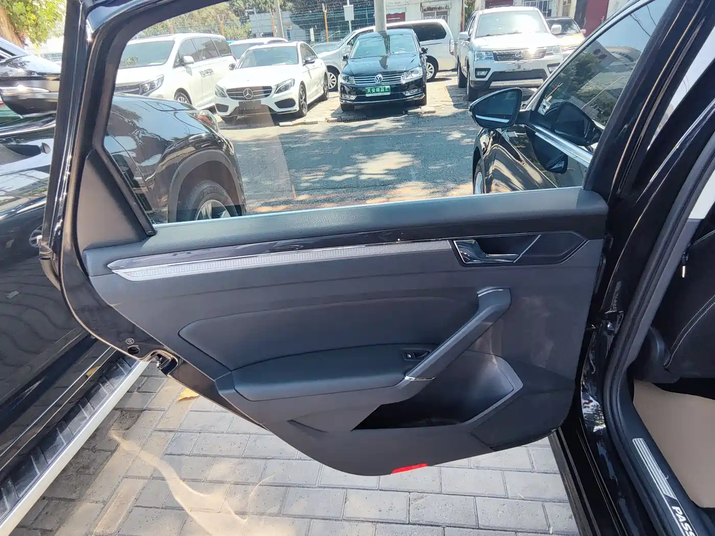 Фото 8 - Volkswagen Passat
