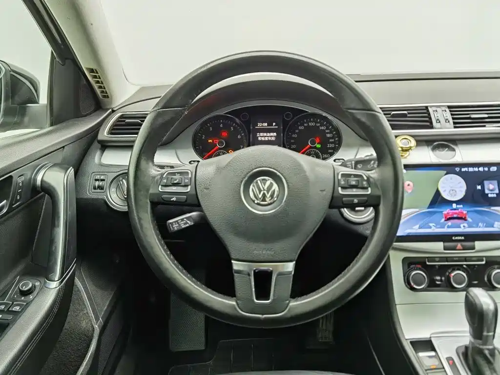 صورة 11 - Volkswagen Magotan