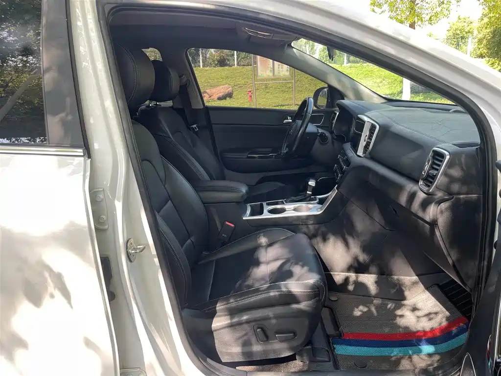 Kia KX5 2016 Model 1.6T Automatic 2WD Premium фото 16