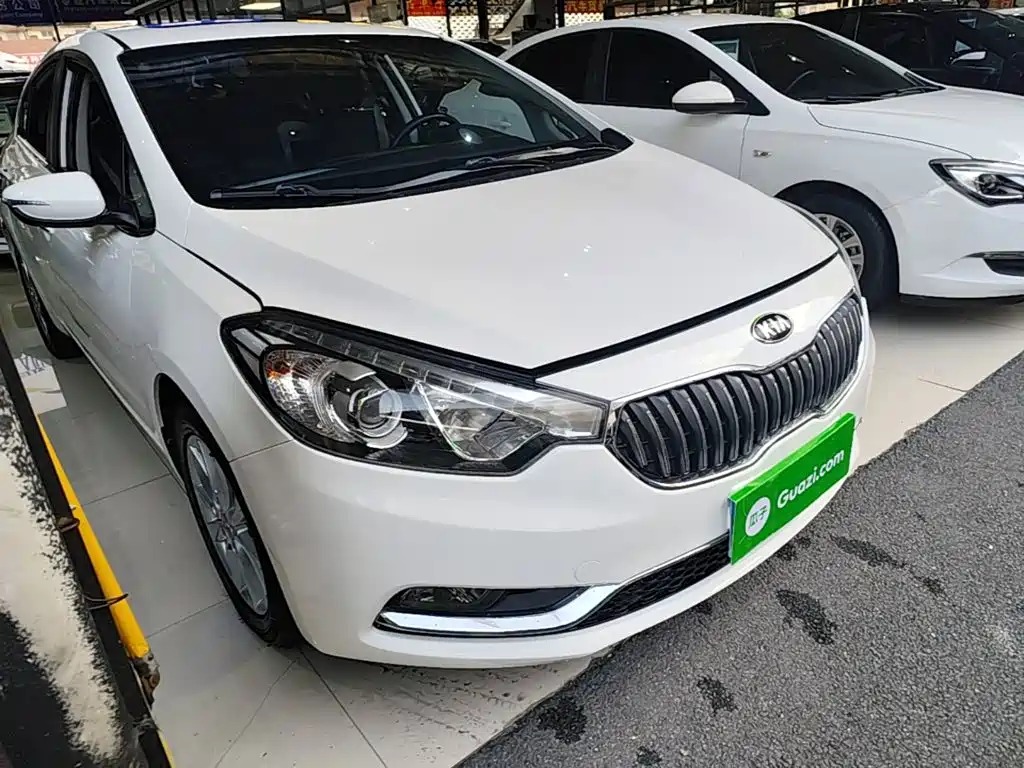 Фото 4 - Kia K3