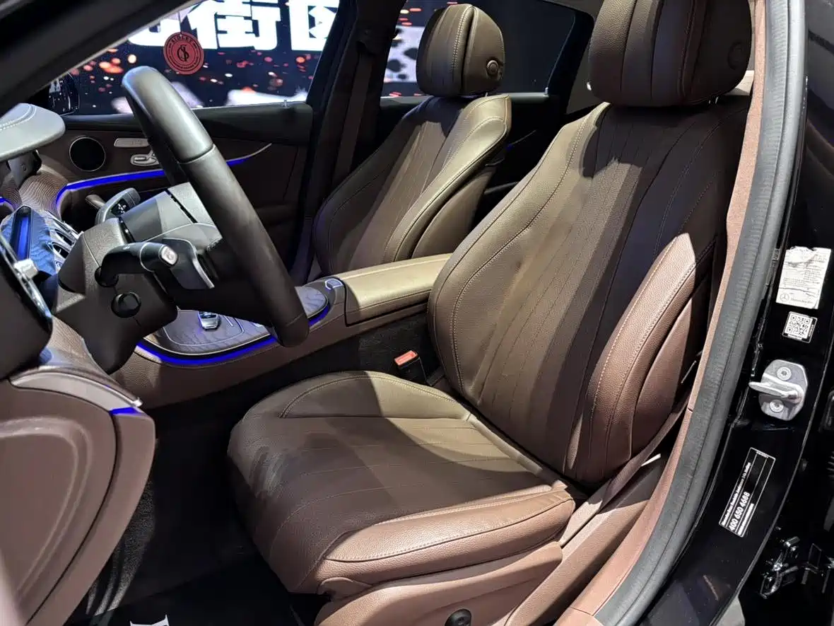 Mercedes-Benz E-Class 2023 E 300 L Fashion фото 8