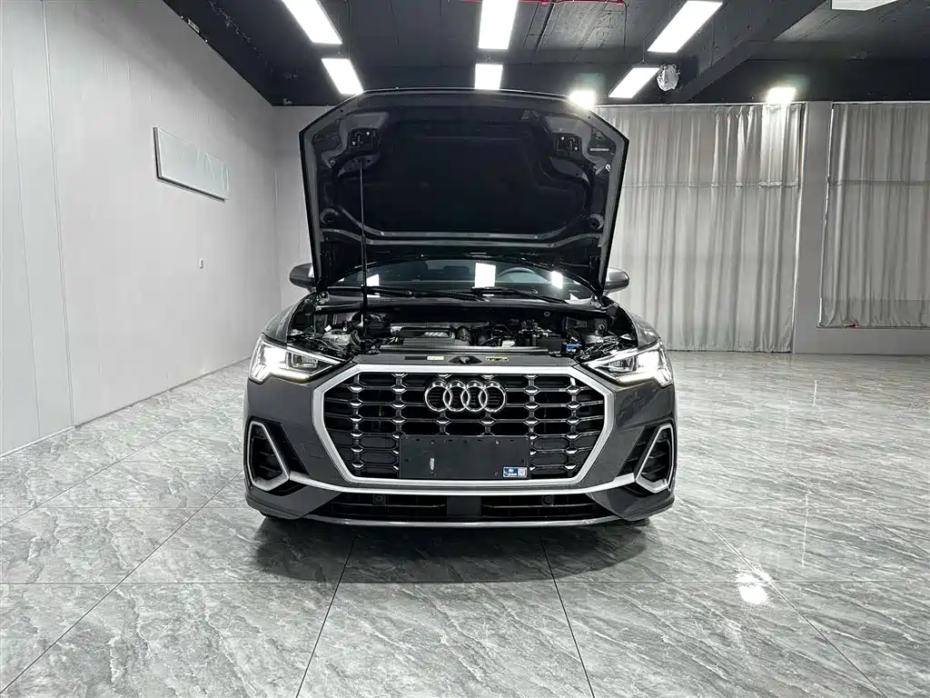 Audi Q3 2022 35 TFSI Fashion Dynamic фото 7