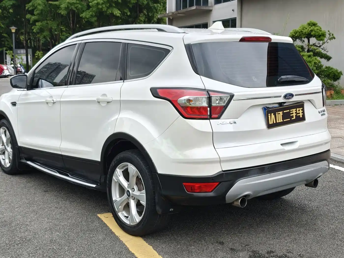 Ford Kuga 2017 2017 EcoBoost 180 2WD Tiger Leap