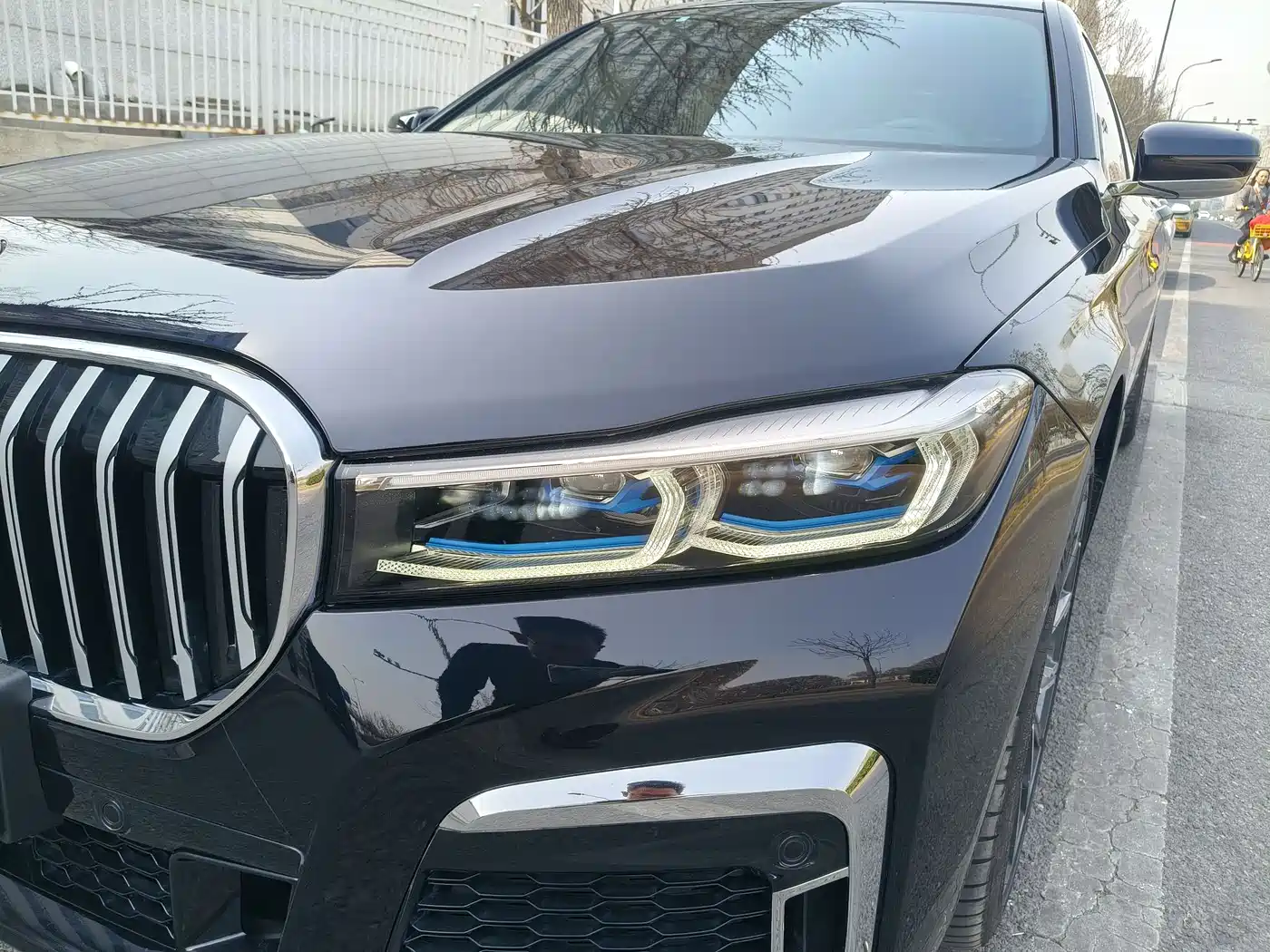 BMW 7 Series 2019 Facelift 740Li xDrive Executive M Sport Package фото 4