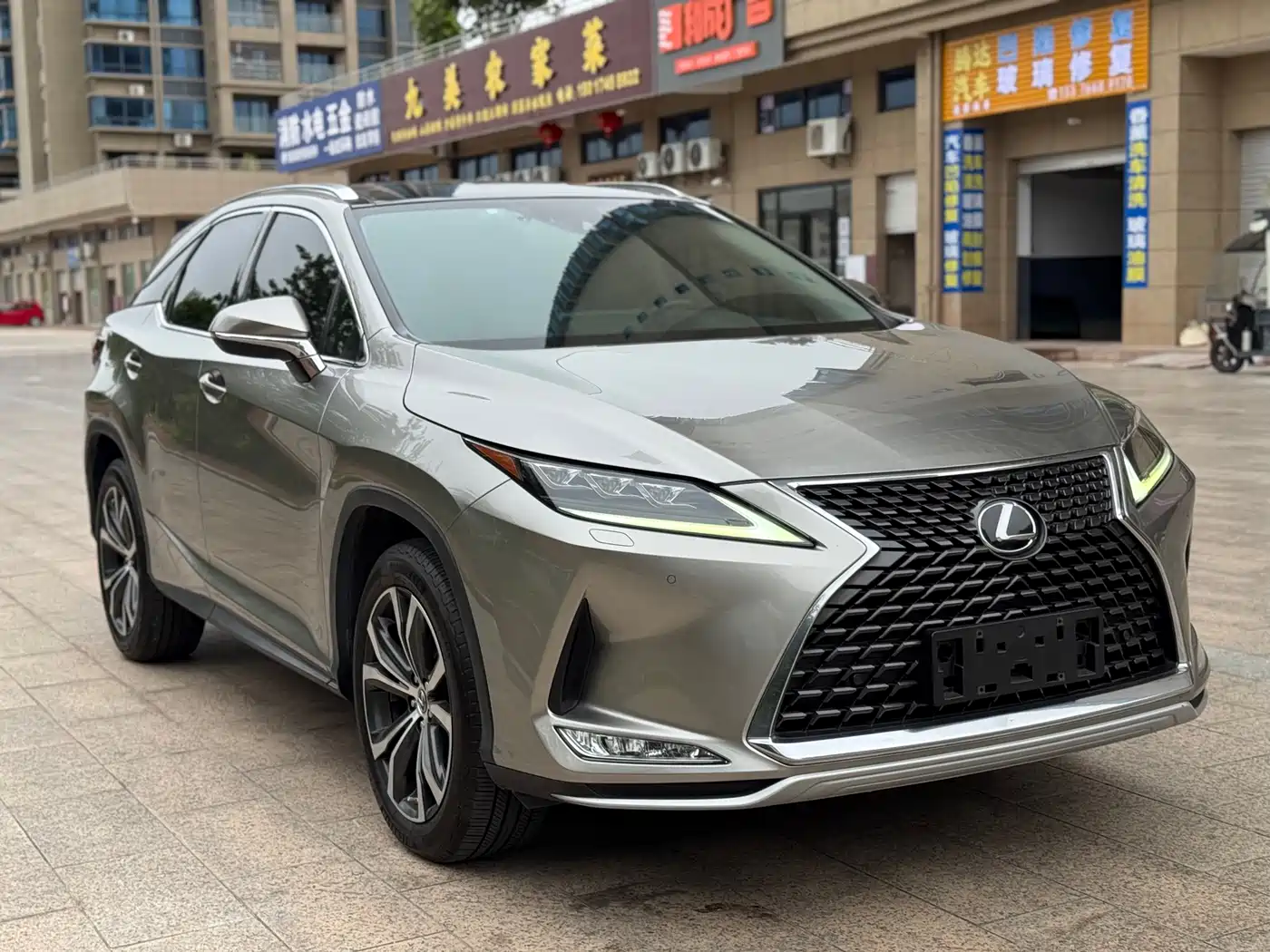 LEXUS RX