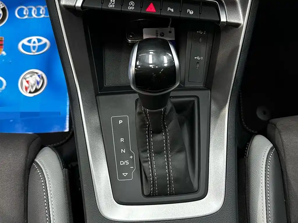 Audi Q3 2022 35 TFSI Fashion Dynamic фото 15