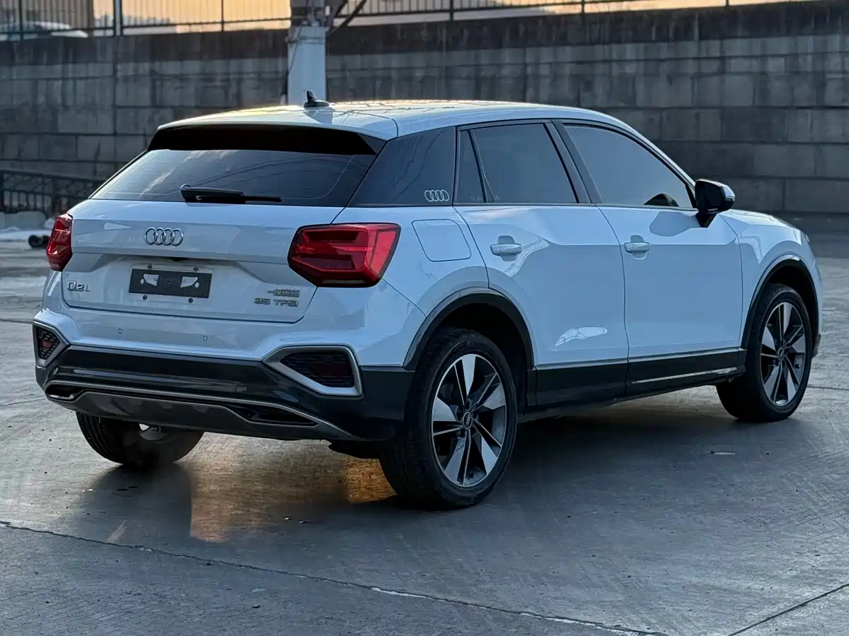 Audi Q2L 2022 35 TFSI Progressive Dynamic фото 31