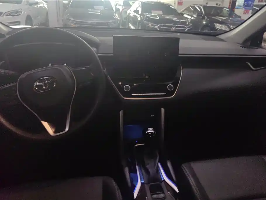 TOYOTA FENGLANDA