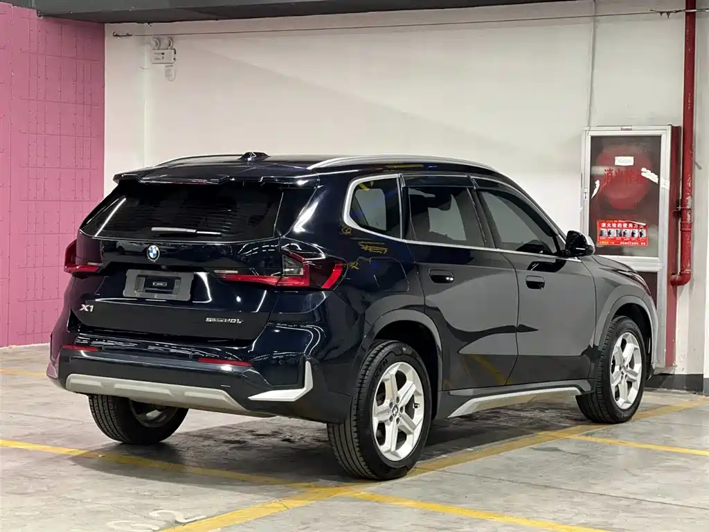 BMW X1 2023 sDrive20Li X Design Package фото 5